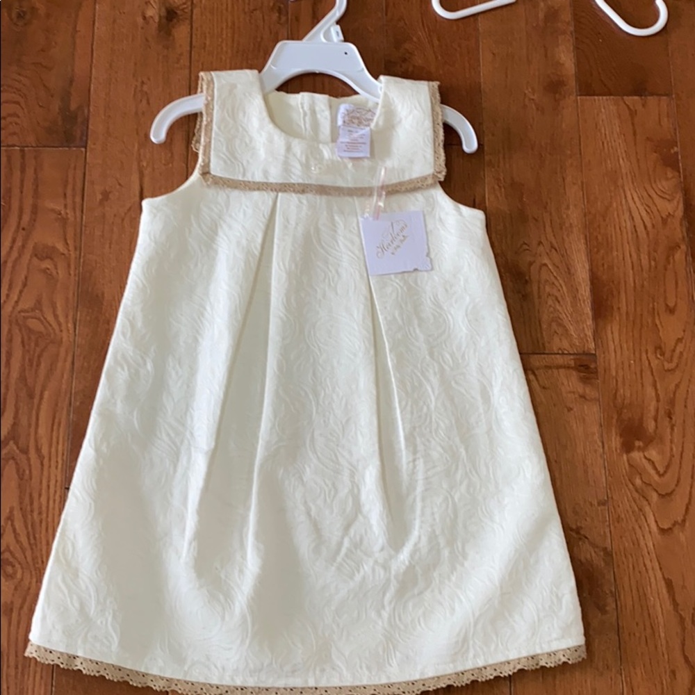 *NEW* Heirloom dress 3T